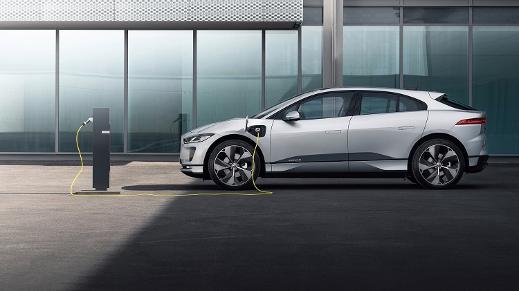 Jaguar I-PACE: Smarter, Better Connected and Faster-Charging